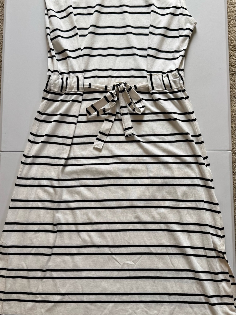 Sonoma Striped Tie-Waist Midi Dress in White and Black Stripes T-Shirt Small S - Picture 1 of 4